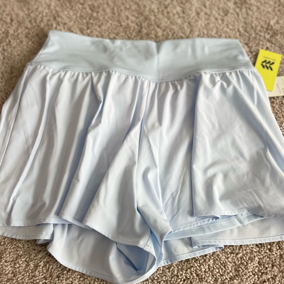 All in Motion Light Blue Athletic Shorts Women’s Size Large NWT - Picture 2 of 3
